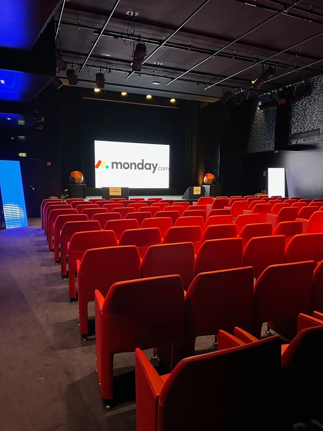 Conference monday.com